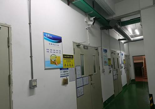 060800c56105aec632d4138c06830fe